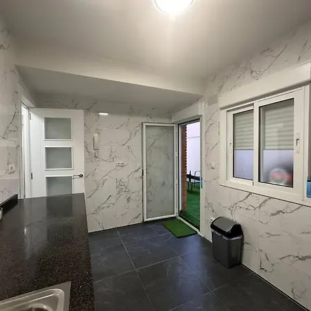 Cosy In 10' From The Beach - Rene Apartment *